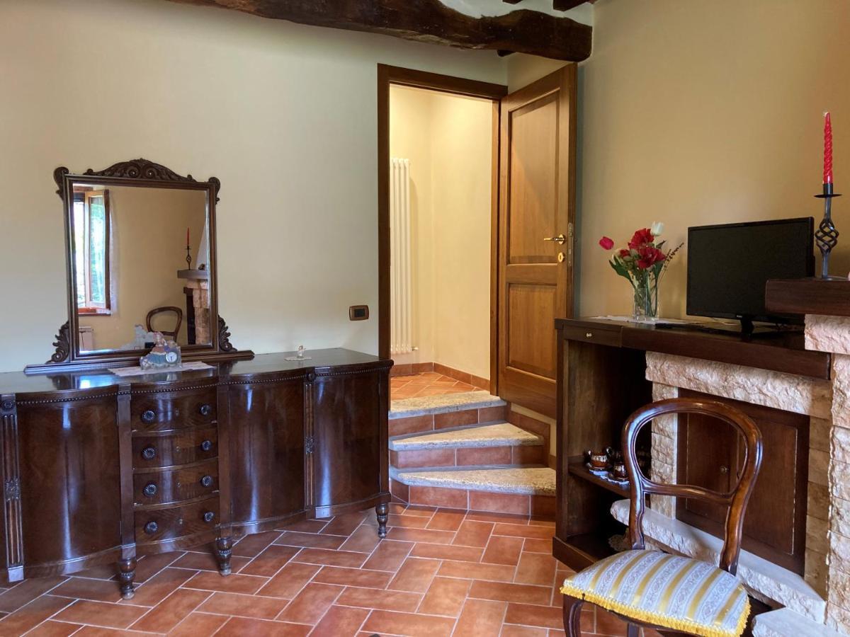 Tower Caratteristico In Pietra Villa Palazzina  Exteriör bild